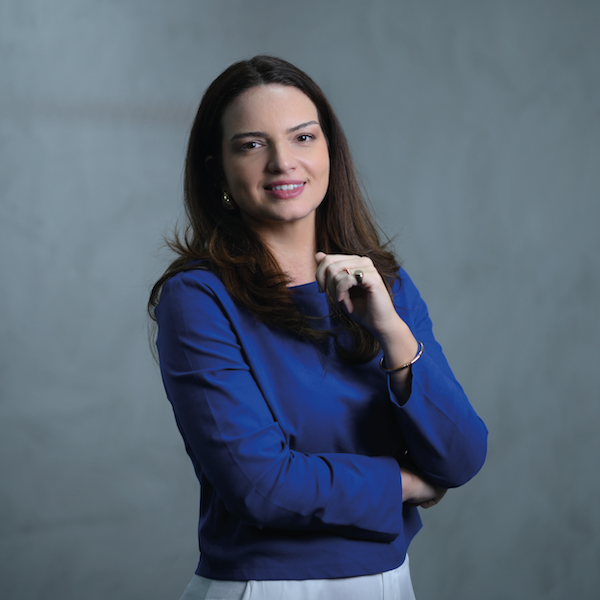 Flávia Faria